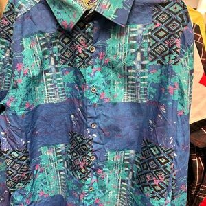 Men's Blue Patterned Shirt